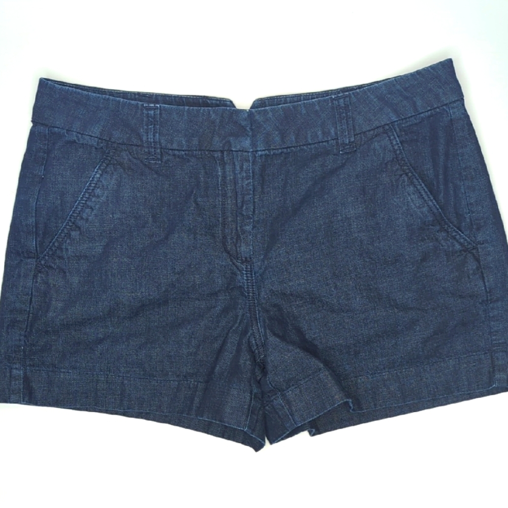 Ann Taylor LOFT Riviera Shorts In Refined Denim In Size 10